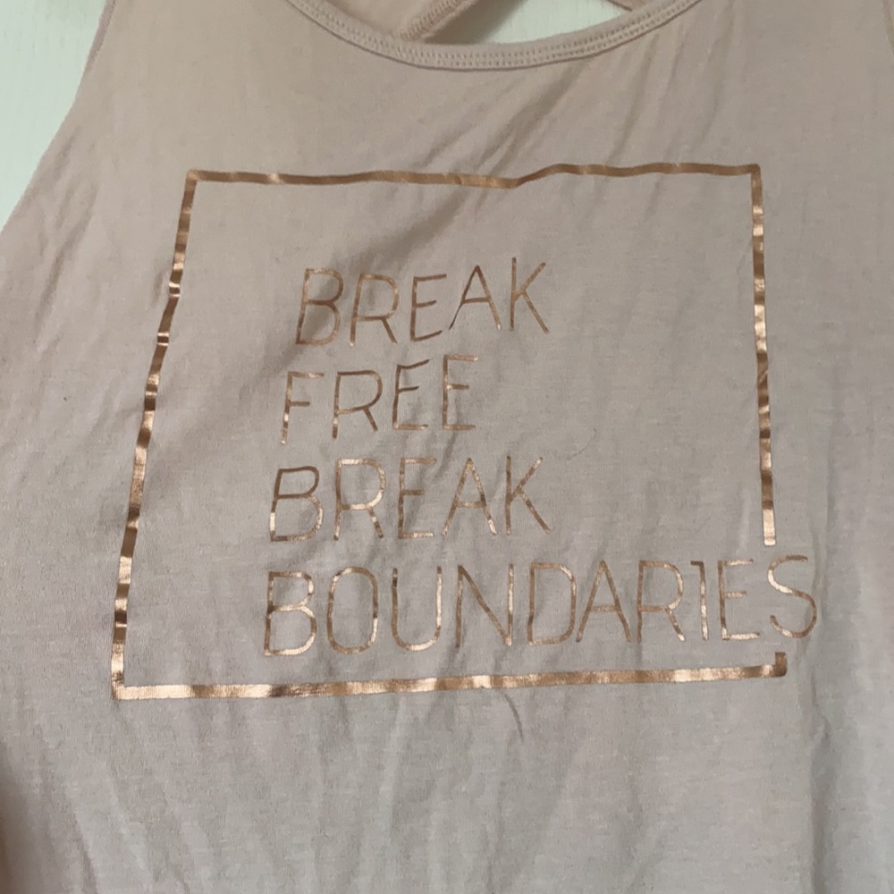 Workout Tee - Picture 2 of 4